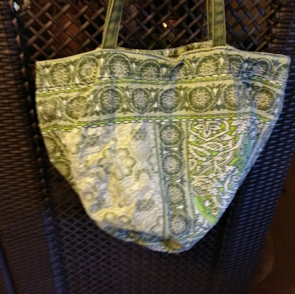 American Eagle floral handbag.